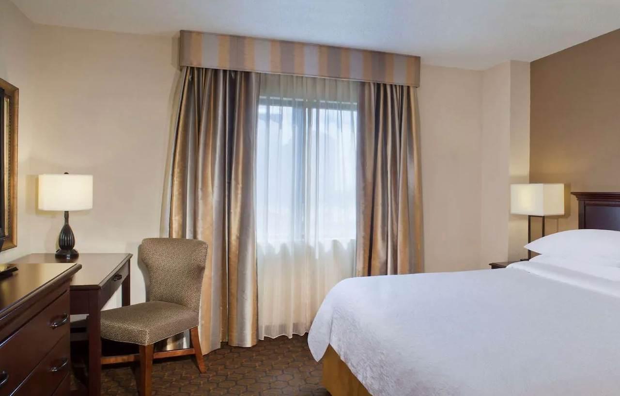 Embassy Suites By Hilton Dallas Near The Galleria Exterior photo