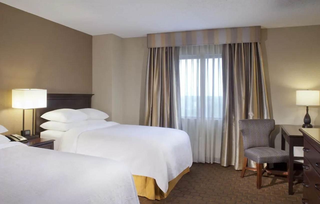 Embassy Suites By Hilton Dallas Near The Galleria Exterior photo