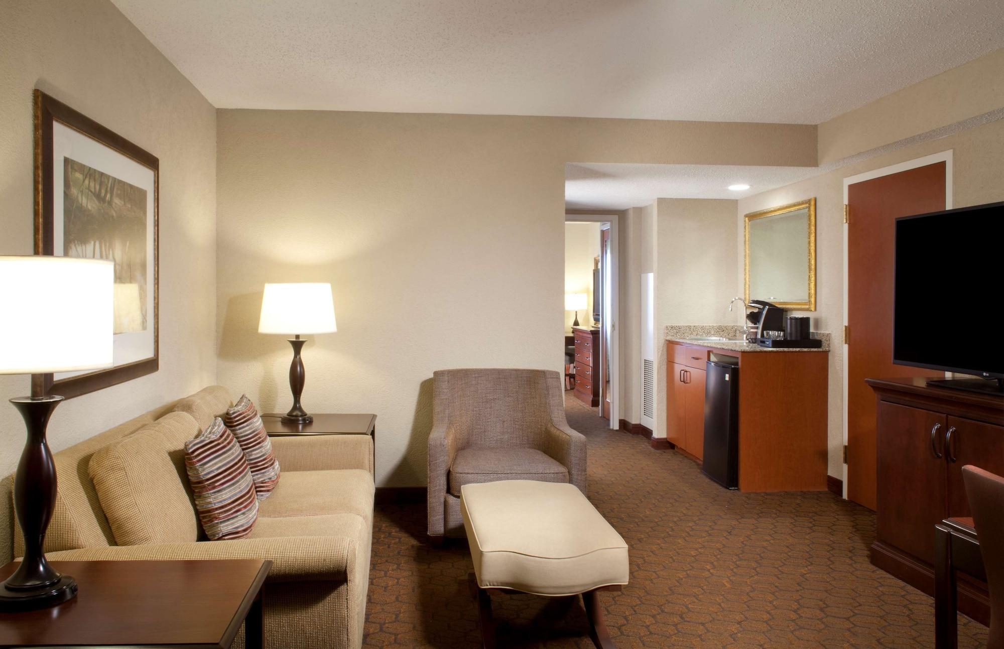 Embassy Suites By Hilton Dallas Near The Galleria Exterior photo