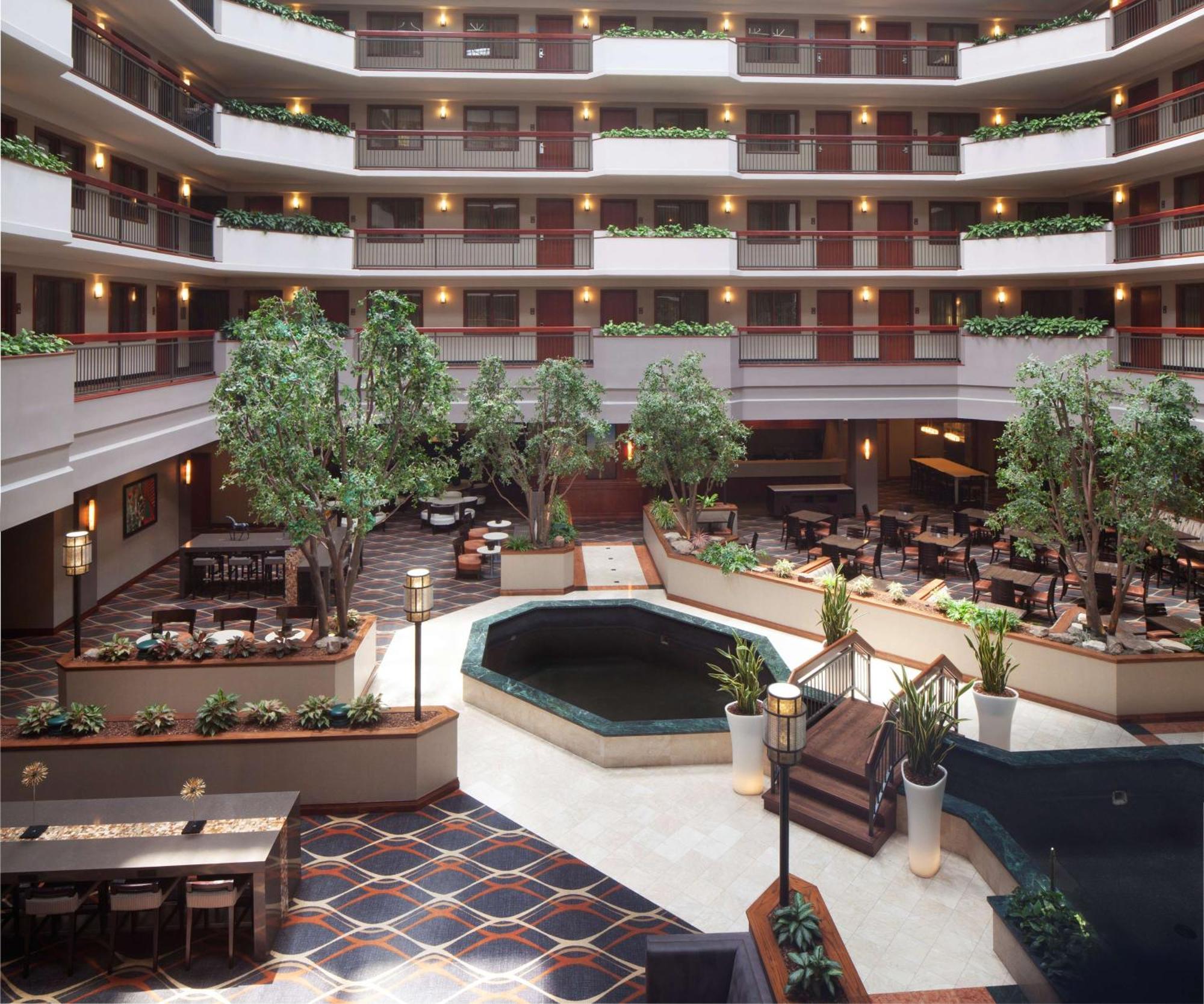 Embassy Suites By Hilton Dallas Near The Galleria Exterior photo